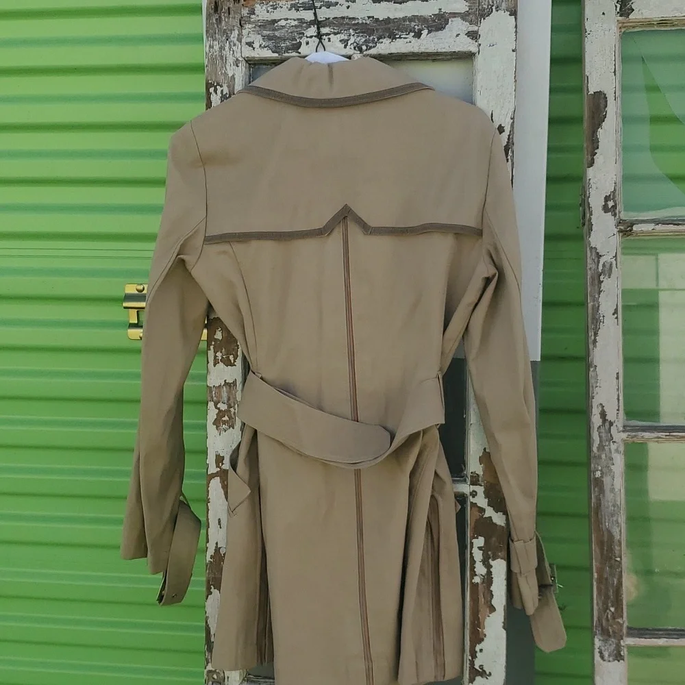 MaxMara Classics Khaki Mini Spy Trench coat, Melania Style Trench Wrap coat S/M - Picture 8 of 14